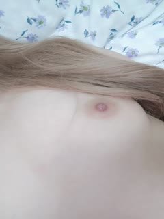 #直播_小姐姐带甜美闺蜜一起秀_,性感黑丝丁字裤_,掰穴互相舔逼_,跳蛋震动一脸享受 (1)