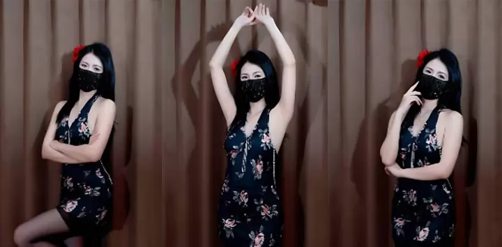 推特网黄【Mory】VIP福利两部曲，变装运镜户外自慰全程激情，裸舞扭腰顶胯黑丝狐尾火辣妖娆，欲火直冲下体