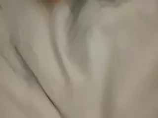 3#群p精彩单男们给老婆刮毛，刮完毛以后的逼更好操了